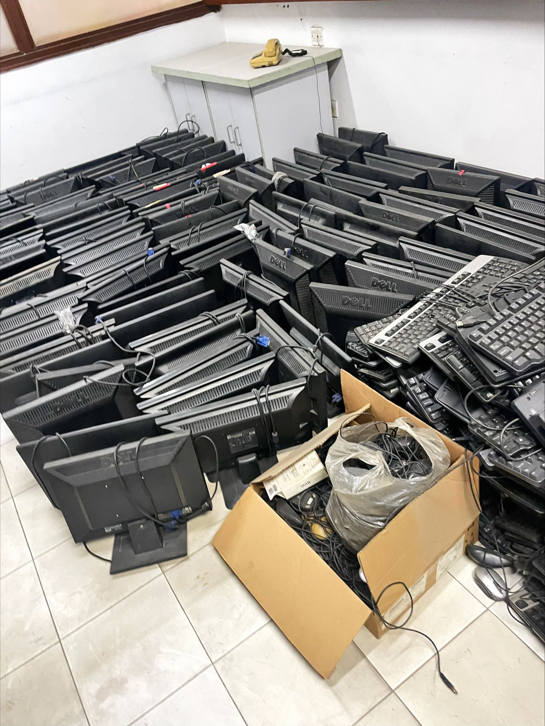 SAJID OFFICE CHAIR - Image 2