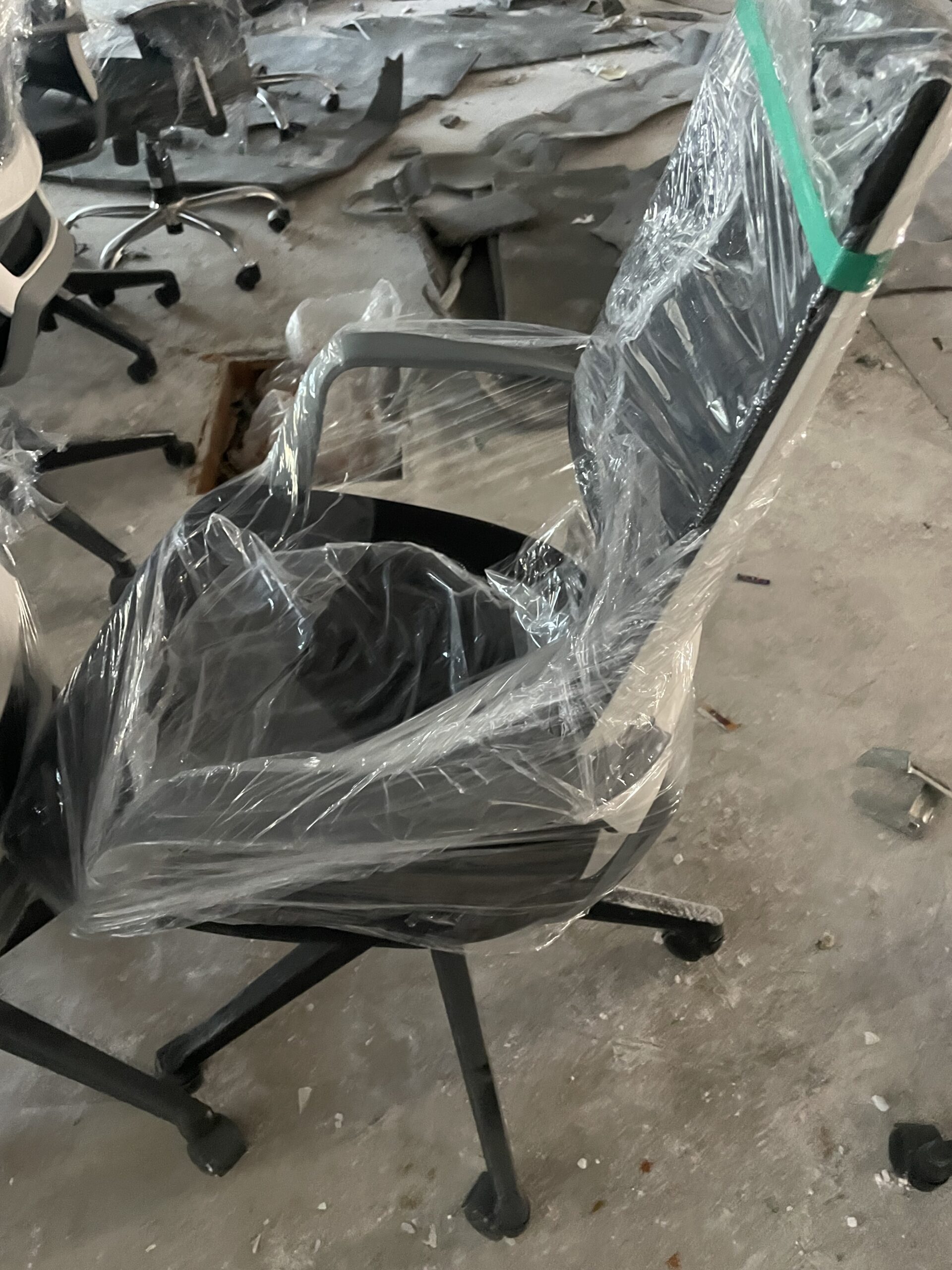 Office Chair - Image 3